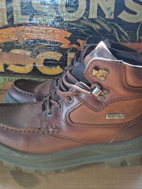 Vintage L.L.Bean Gore-Tex Leather Hiking Boots Men's 6.5 Wide / Women's 8